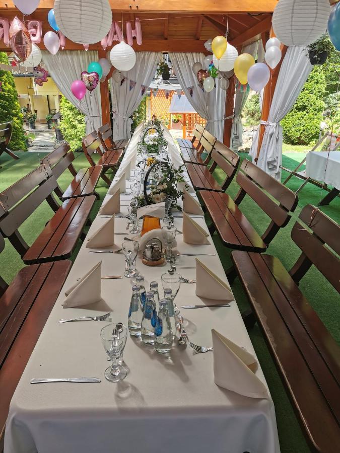 Pod Skałą - I Restauracja Zajazd 3*